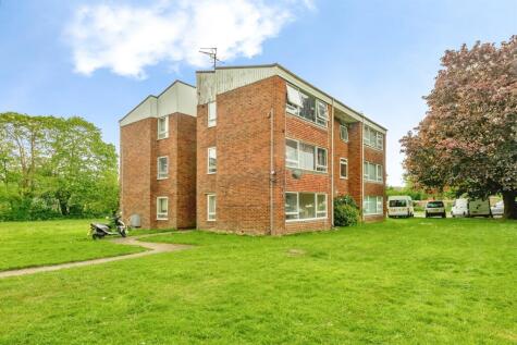 Longbridge Road, Horley