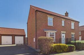 14, Field View Close, York YO62 4EL