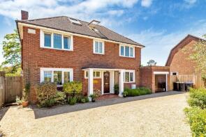 19 Greenacres, Oak Stubbs Lane, Maidenhead SL6 0DW