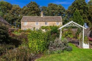 Old Farm Cottage, Ablington Road, Cirencester GL7 5NU