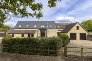 Paddock House, Barley Mow Farm, Buckingham Road, Brackley NN13 5SB