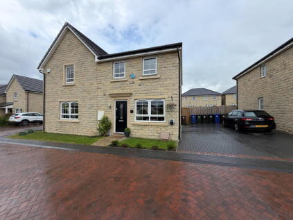 Farmstead Drive, Penistone, Sheffield , S36 8BB