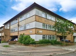 87, Gurnards Avenue, Fishermead, Milton Keynes MK6 2BW