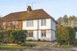 5, Kerrsland Cottages, Hurtmore Road, Hurtmore, Godalming GU7 2RN