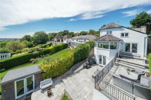 York Cottage, Warren Corner, Ewshot, Farnham GU10 5AT