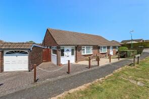 6, Middle Way, Windmill Hill, Hailsham BN27 4TH