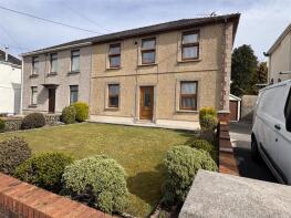 8, Folland Road, Garnant, Ammanford SA18 2BN