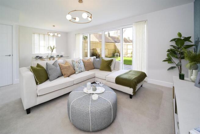 Living Dining Area