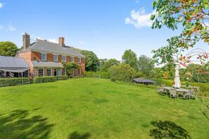 Glebe House, Challons Combe To Bowls Cross, Kingsbridge TQ7 4AN