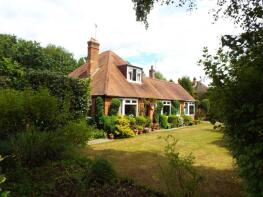 Oaklea Lodge, Welshmans Road, Reading RG7 4QD