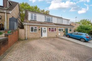 4, Allendale Close, Sandhurst GU47 8NJ