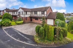 47, Firs Road, Bolton BL5 1EZ