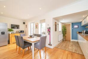 21, Highfield, Altrincham WA14 4TW