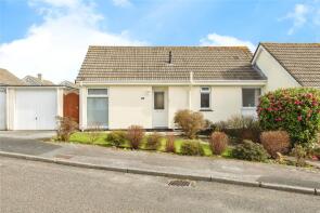 2, Minton Close, St. Austell PL25 3JF