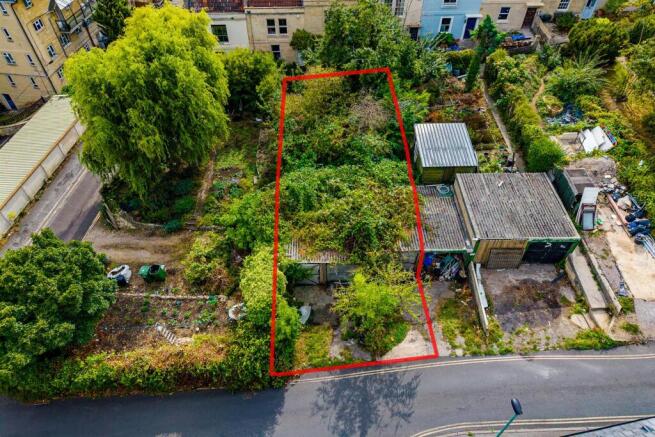 Garages & Gardens @ Bennetts Lane, Camden, Bath BA