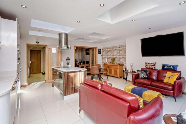 8687216-interior14-800.jpg