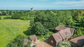 3b The Barn, Old Mill Court, Ashford TN27 8DD