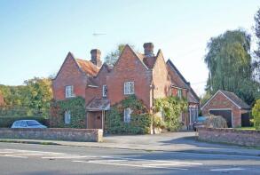 The Post House, Salisbury Road, Fordingbridge SP6 2EA
