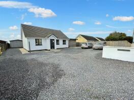 Green View, C2001, Llangynin, Carmarthen SA33 4JZ