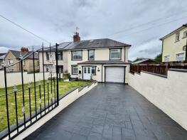 18, Heolddu Crescent, Bargoed CF81 8UQ