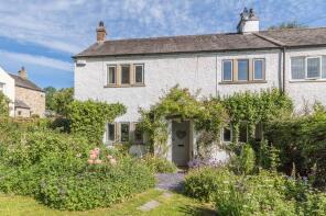 2, Braeside, Church Street, Carnforth LA6 2NU