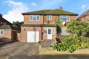 32, Lacton Way, Ashford TN24 0JE