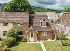 33, Martell Way, Cwrt Y Gollen, Crickhowell NP8 1TJ