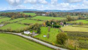 Crown Cottage, C1035 From A44 Via Eardisland To The A4110, Leominster HR6 9AS