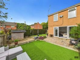 24, Pendragon Road, Exeter EX4 9EE