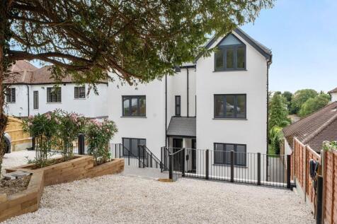Coulsdon Road, Coulsdon, CR5