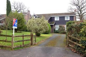 11, St Tysoi Close, Usk NP15 1EF