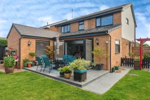 1, Fairholme Close, Saughall, Chester CH1 6AH