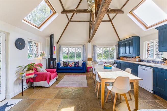 Kitchen / Breakfast Room