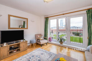 59, Arethusa House, Gunwharf Quays, Portsmouth PO1 3TQ