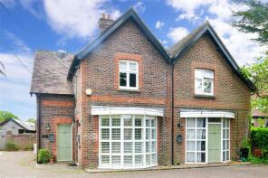 Flat 2, The Old Bakery, Bunce Common Road, Reigate RH2 8NP