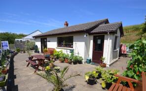 Pinch Patch, Meadow Lane, Nolton Haven, Haverfordwest SA62 3NS