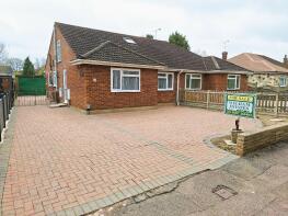 56, Pooleys Lane, Welham Green, Hatfield AL9 7LF