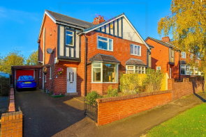 19, Carleton Crest, Pontefract WF8 2QP