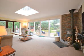 Woodbine Cottage, Solent Road, Yarmouth PO41 0XZ