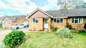 20, The Sands, Whitehill, Bordon GU35 9QW