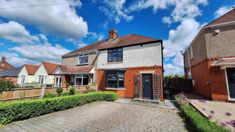 Nuneaton Road, Hartshill, CV10 0SR