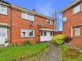 87, Swale Drive, Northampton NN5 7NW
