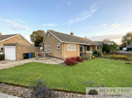 3, Lodge Close, Cayton, Scarborough YO11 3RR