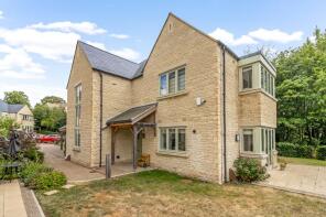 Apartment 3, 12 Willow Grange, Lime Crescent, Siddington Park, Cirencester GL7 6GT