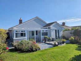 8, Cherrytree Road, Seaview PO34 5JF