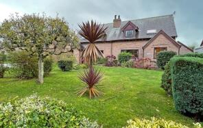 10 Trem Y Werydd, Maes Y Llan, Caernarfon LL54 5TT