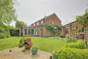 10, Chapel Close, Cottingham HU16 5TJ