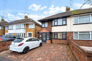 12, Northumberland Avenue, Rainham, Gillingham ME8 7JZ