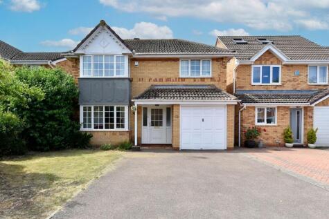 Bluebell Close, Biggleswade, SG18