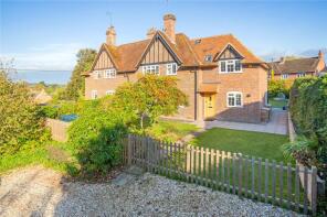Hillside, Winterbourne Road, Boxford, Newbury RG20 8DR